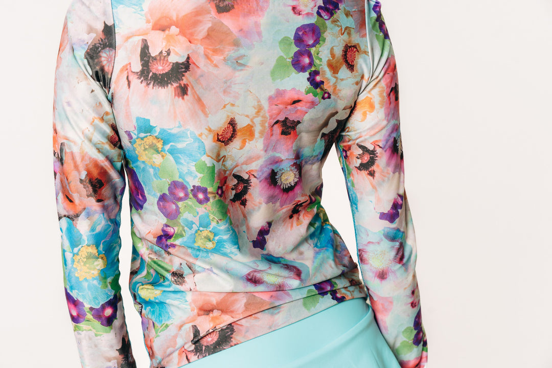 Women's Henley Rash Guard - Sea Poppy Bud