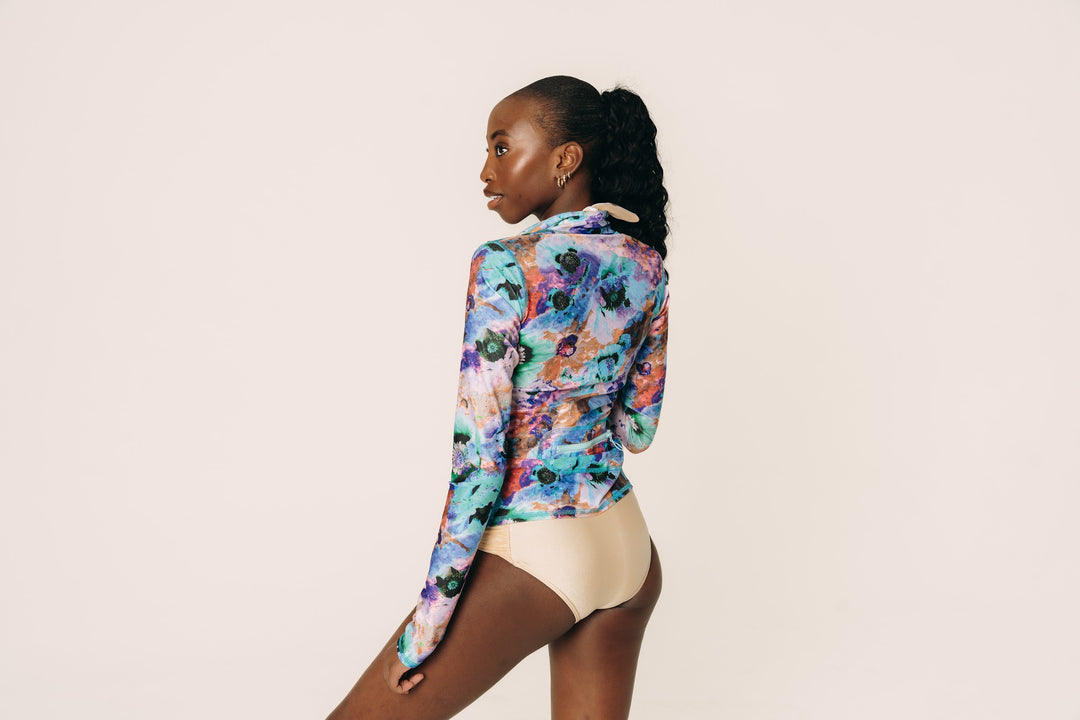 Women's Zip Rash Guard With Back Pocket - Neon Blue Poppy