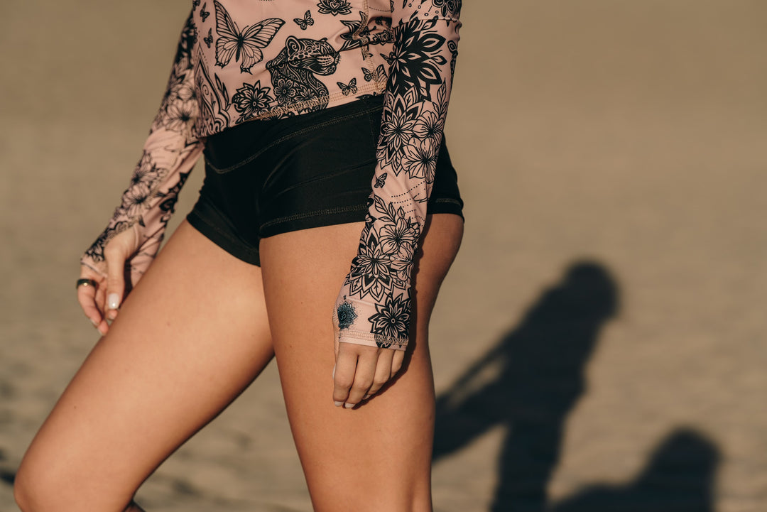 Women's Short Shorts - Black