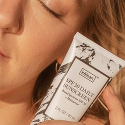 SPF 30 Daily Sunscreen + Moisturizer Blends Into All Skin Tones