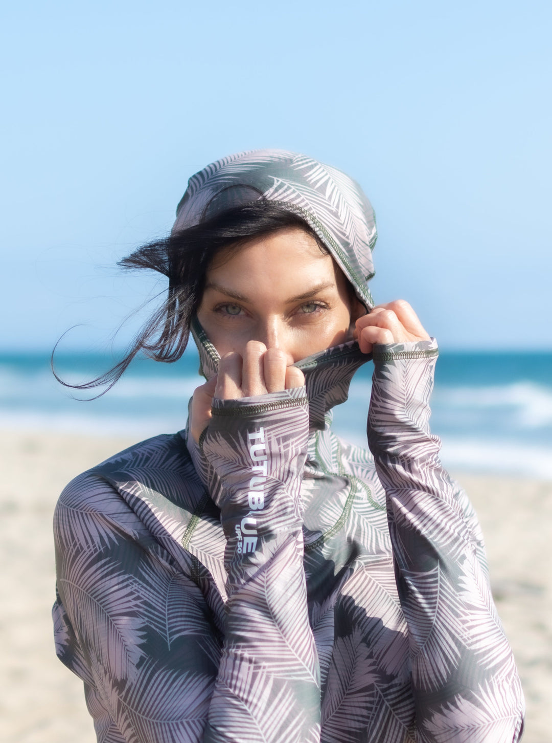 Women's Hooded Pullover Rash Guard - Night Palm