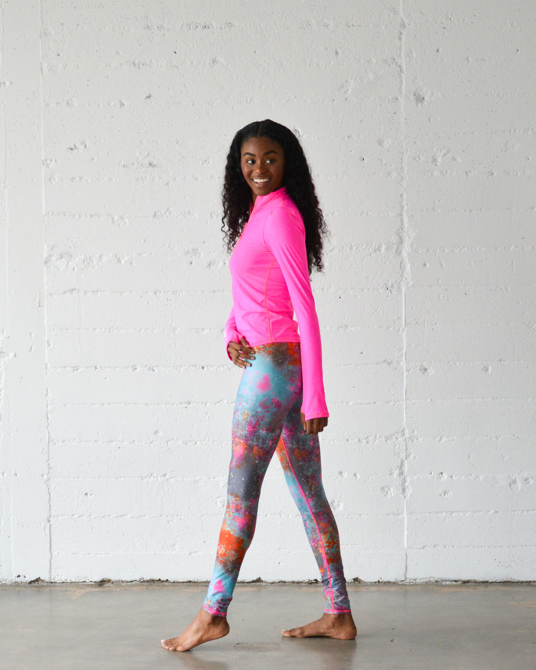 Women's Henley Rash Guard - Neon Pink