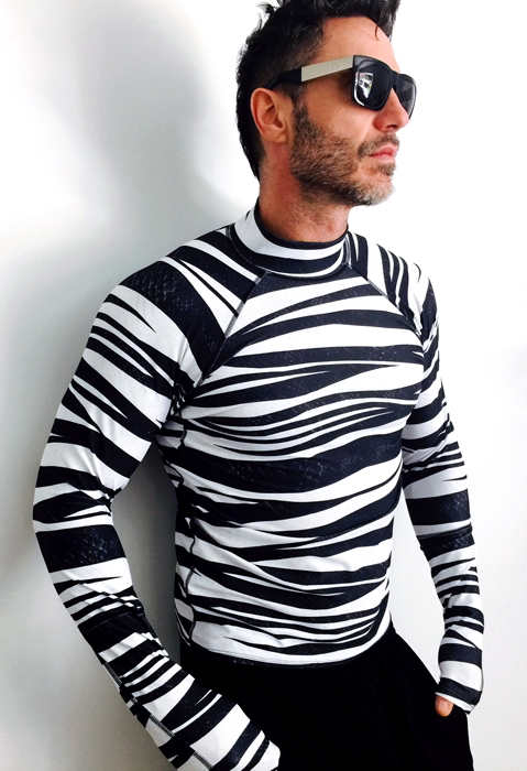 Men's Pullover Rash Guard - Banded Sea Snake