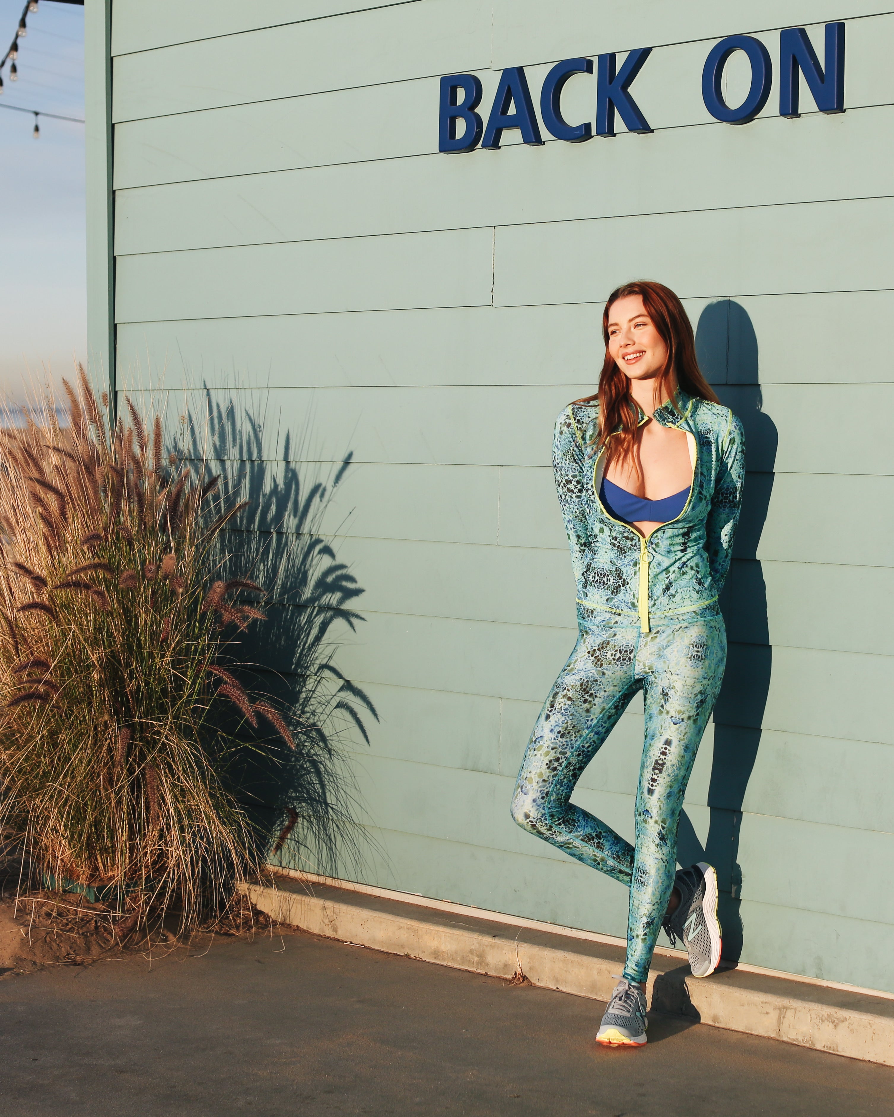 Women's Zip Rash Guards