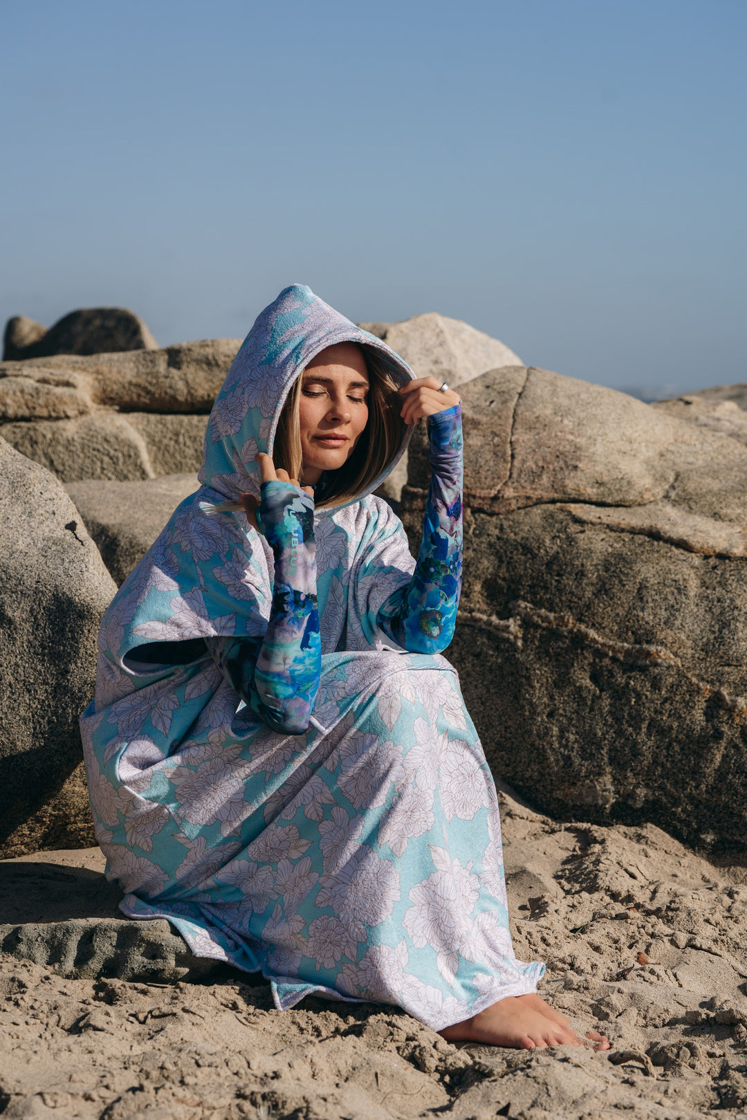 Lagoon Hooded Changing Towel &amp; Cover-Up