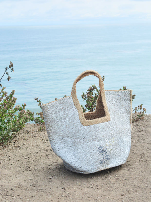 SILVER JUTE BEACH BAG