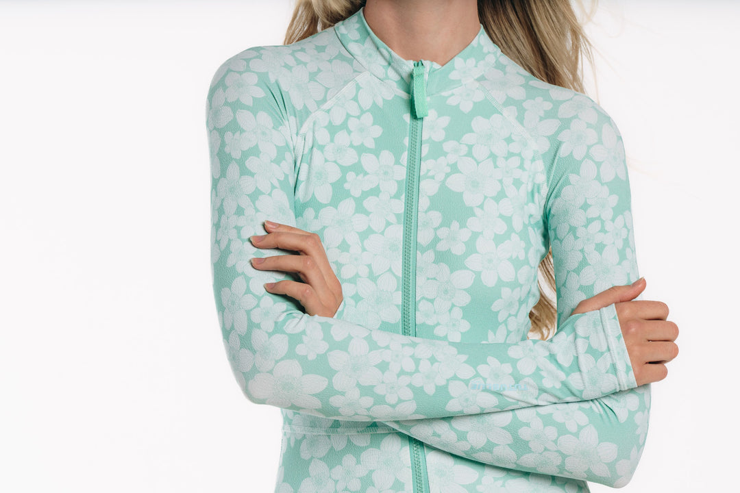 Women's Textured One Piece Front Zip UPF 50+ Long Sleeve Surf Suit - Aloha